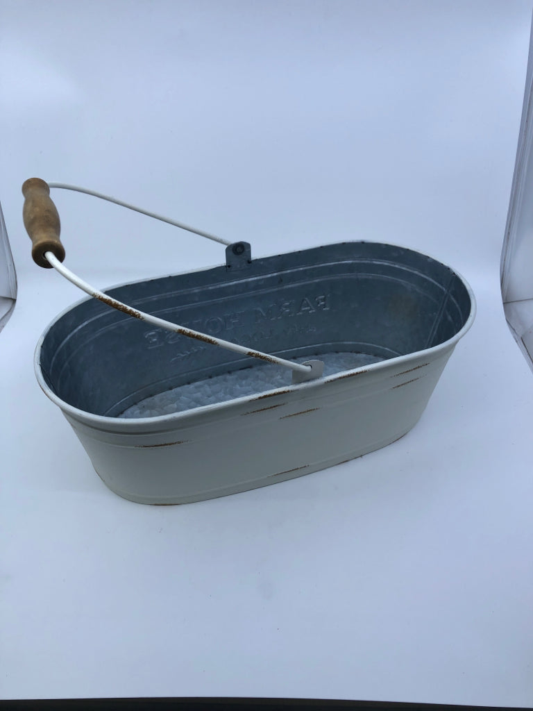 WHITE DISTRESSED FARMHOUSE OVAL BUCKET W WOOD HANDLE.