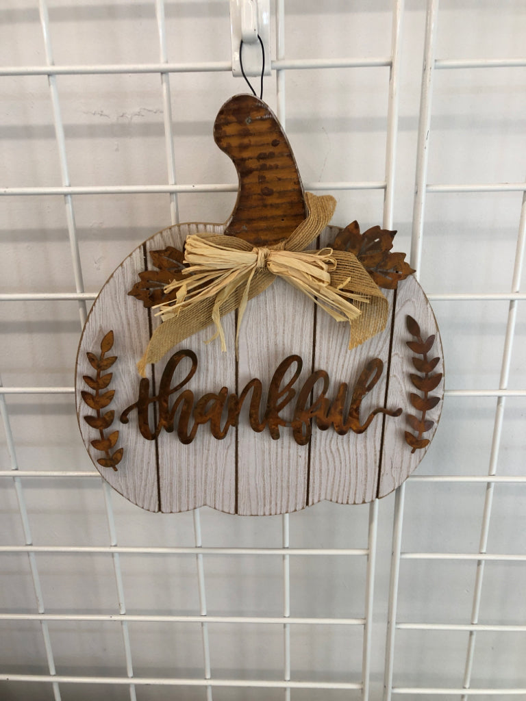 'THANKFUL' WOODEN PUMPKIN W/METAL ACCENTS/STEM.