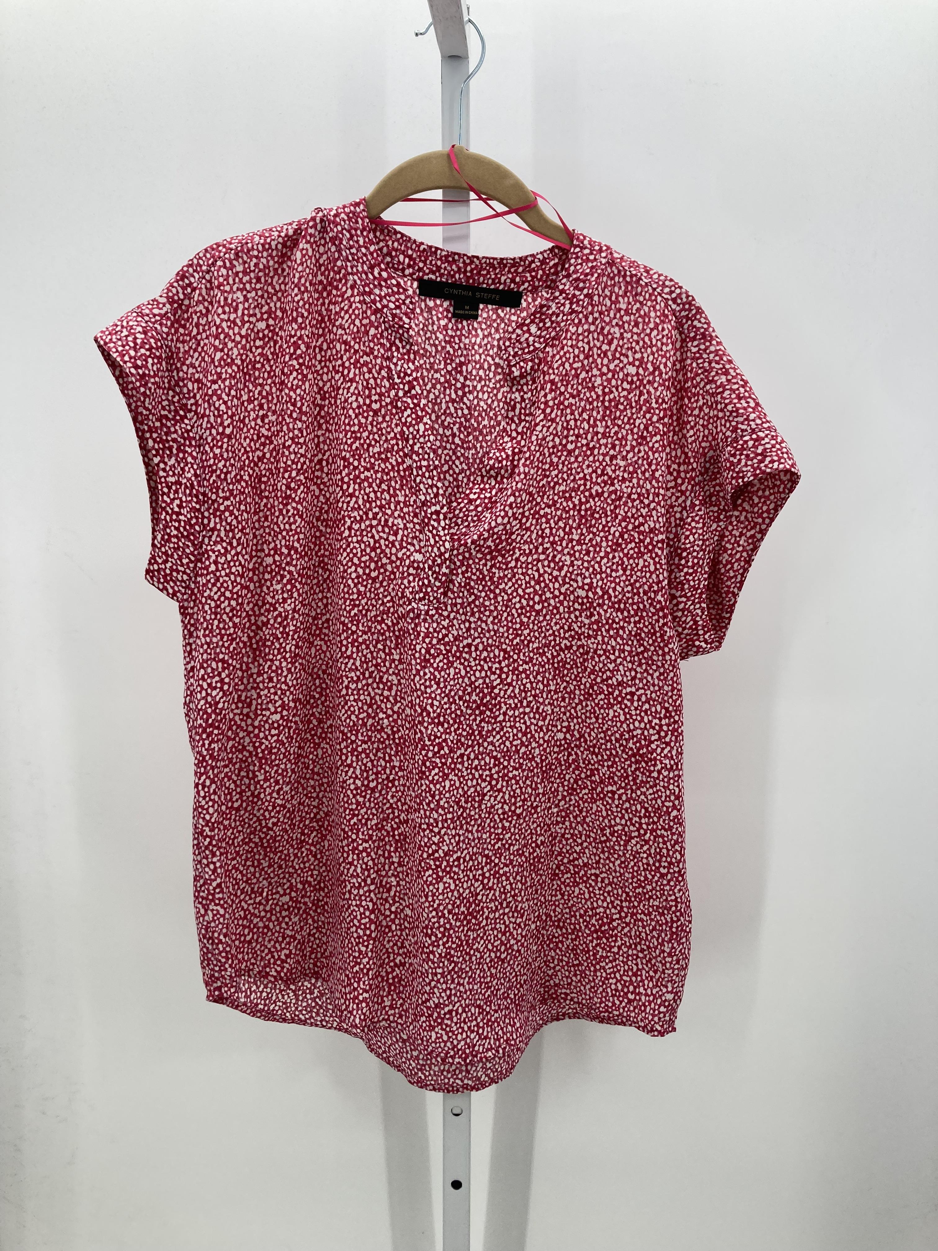 Cynthia Steffe Size Medium Misses Short Sleeve Shirt