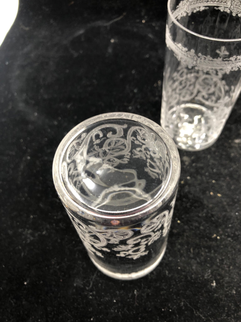 4 VTG ETCHED JUICE GLASSES.