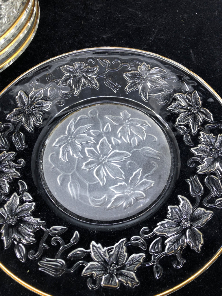 4 FANTASIA GOLD RIM FROSTED POINSETTIA DESSERT PLATES.
