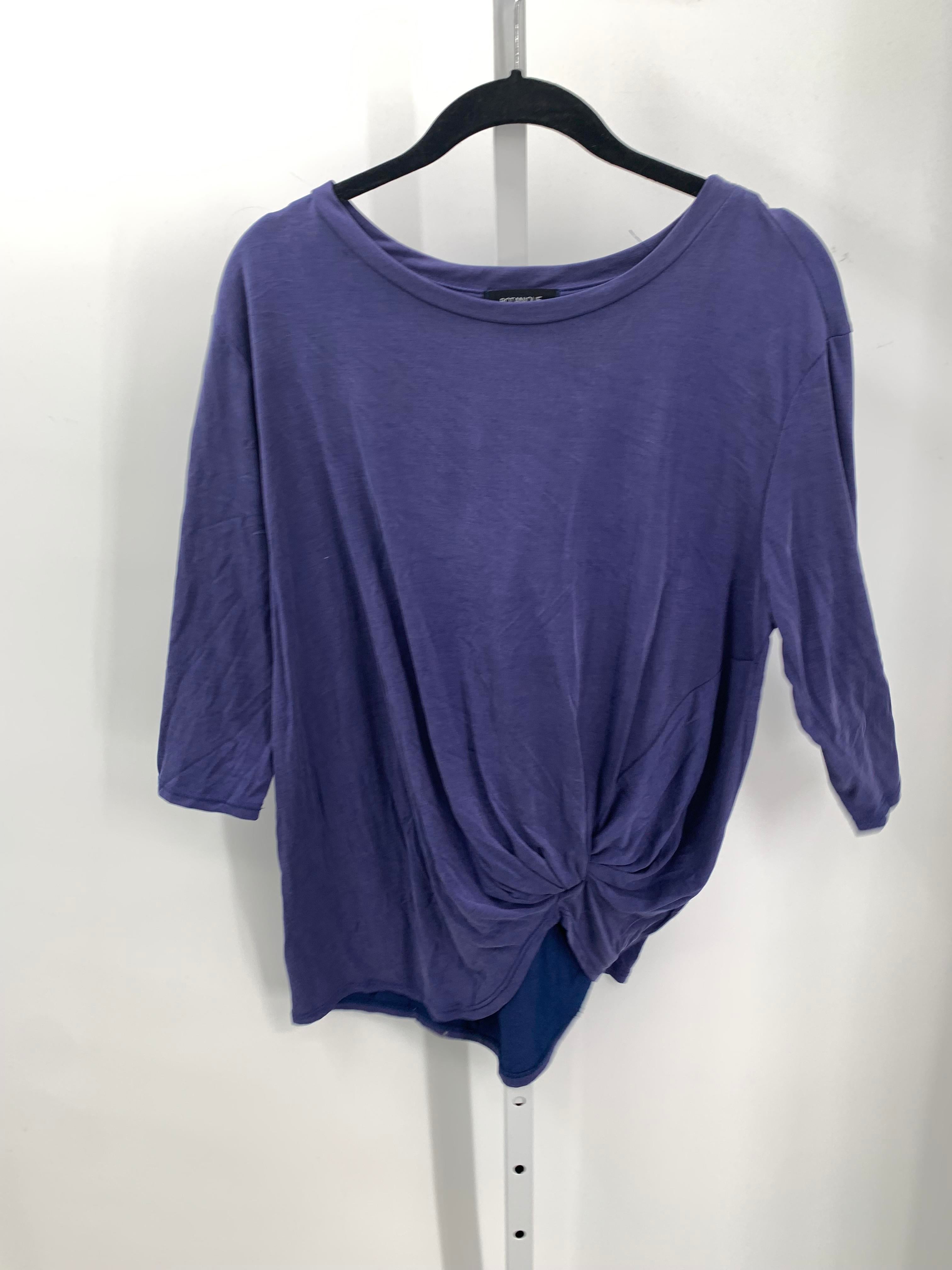 Size Medium Misses 3/4 Sleeve Shirt