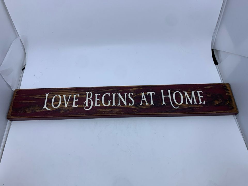 PRIMITIVE STYLE LOVE BEGINS AT HOME DISTRESSED WALL ART.