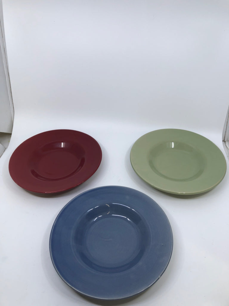 6 MULTI-COLOR RETRONEU SALAD BOWLS.