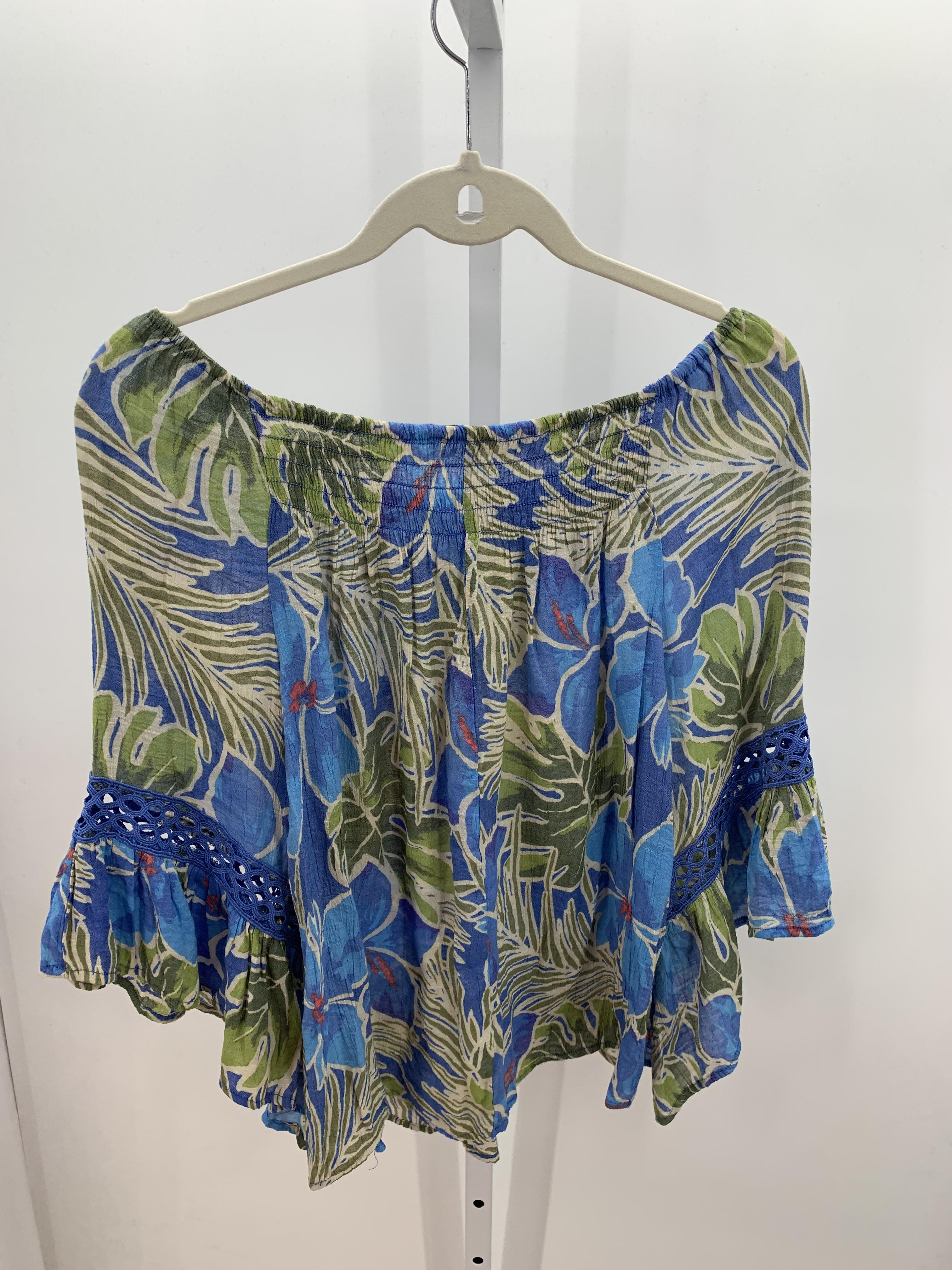 Size Large Misses 3/4 Sleeve Shirt