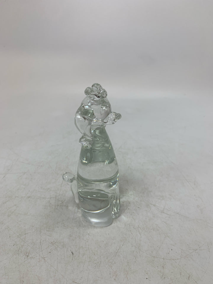 BLOWN GLASS SITTING POODLE.
