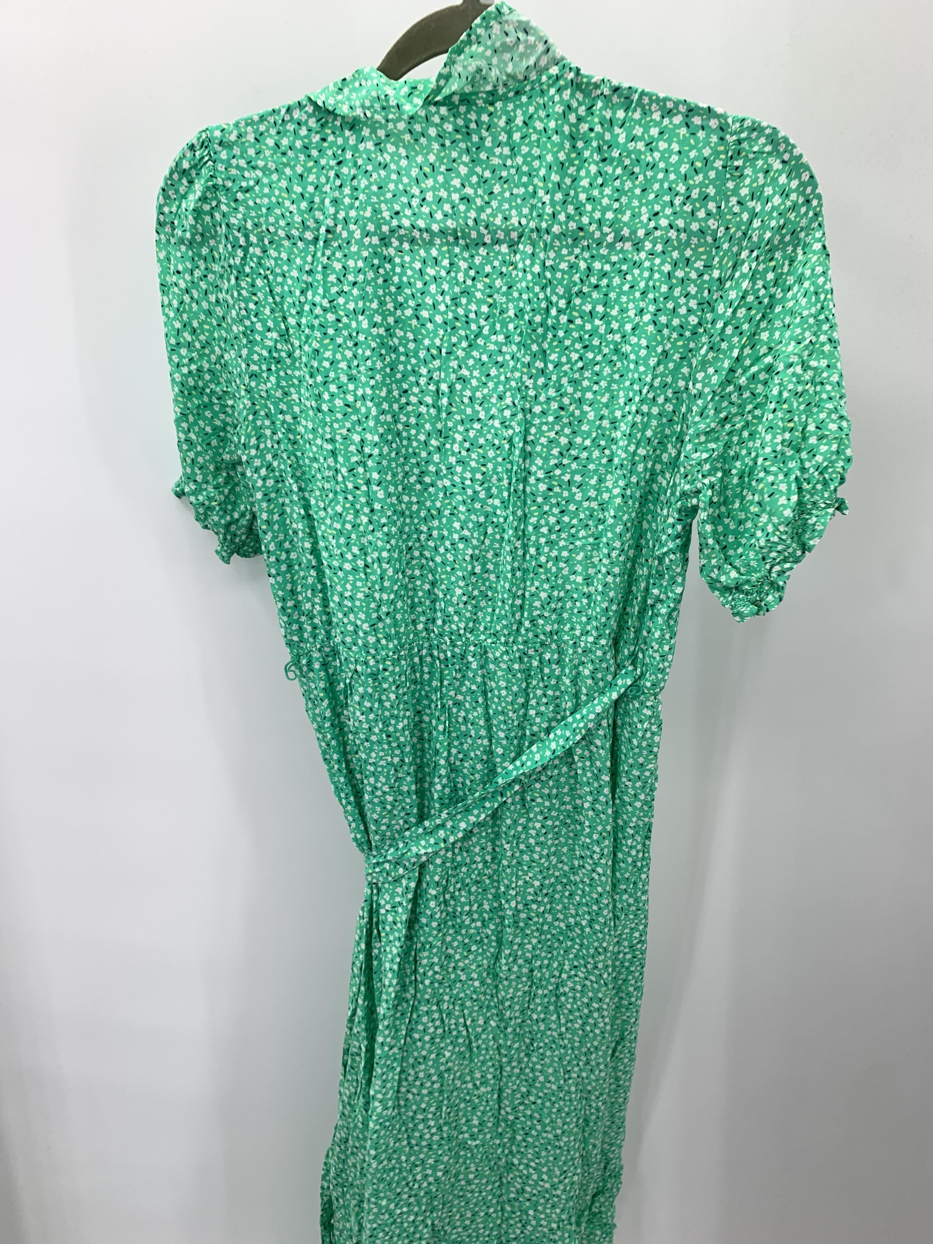 Old Navy Size Medium Misses Short Sleeve Dress