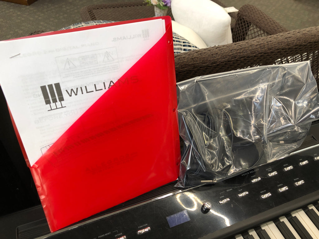 WILLIAMS ALLEGRO2 PLUS DIGITAL PIANO W/OWNERS MANUAL, SUSTAIN PEDAL, PLUG & ROLL