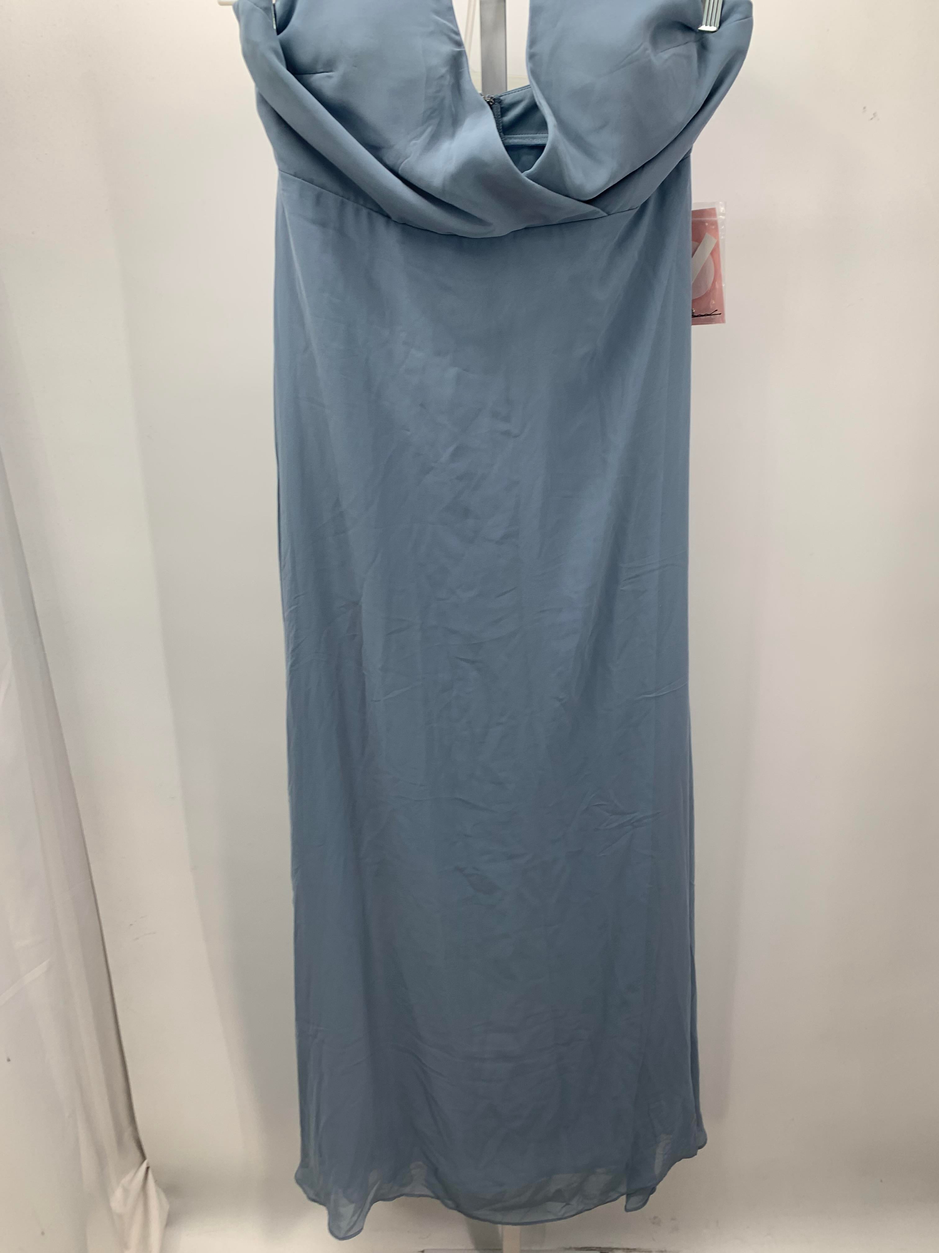 Size Large Misses Sleeveless Dress