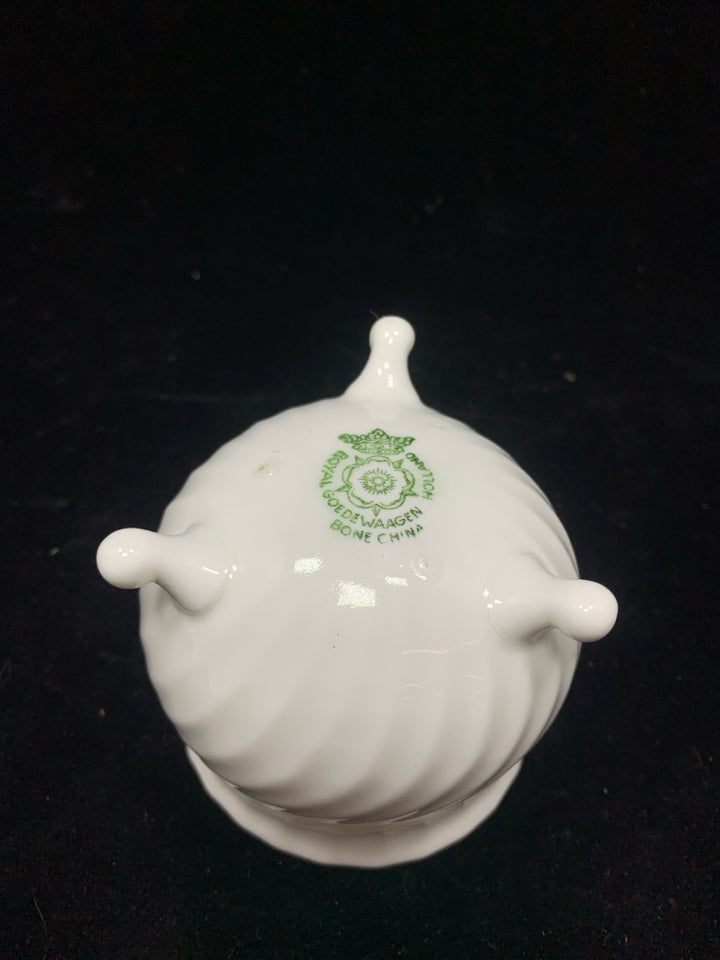 VTG SM ROYAL GOEDWAAGEN FOOTED PLANTER.