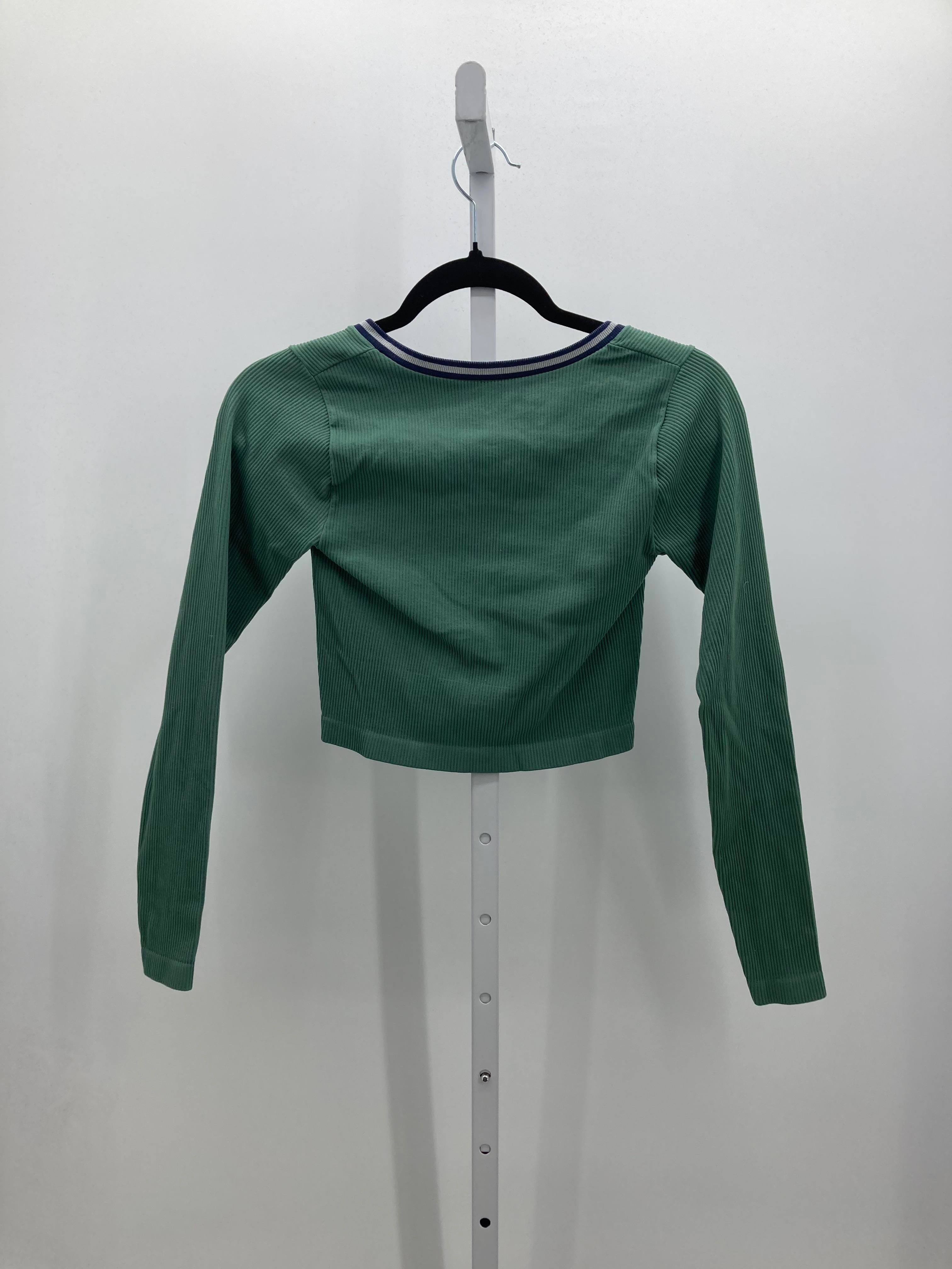 Size Medium Juniors Long Sleeve Shirt