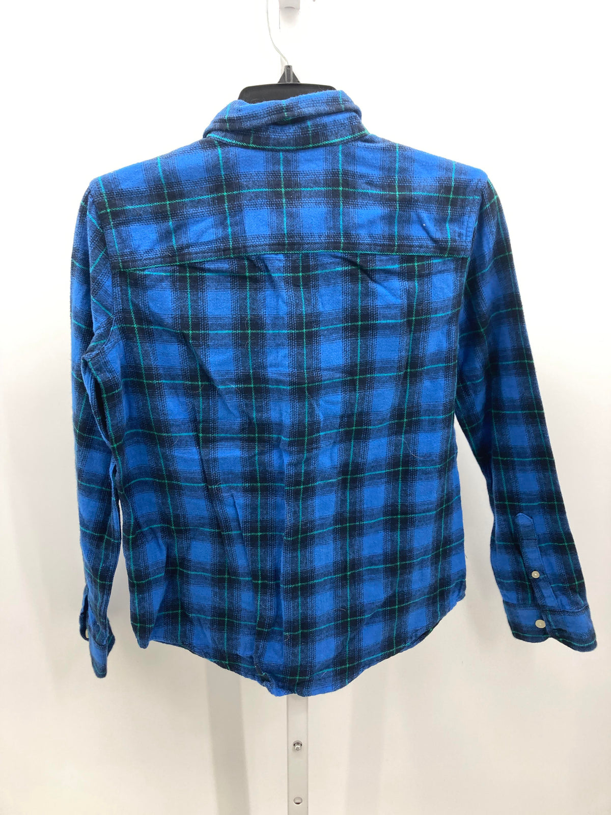PLAID BTN DOWN