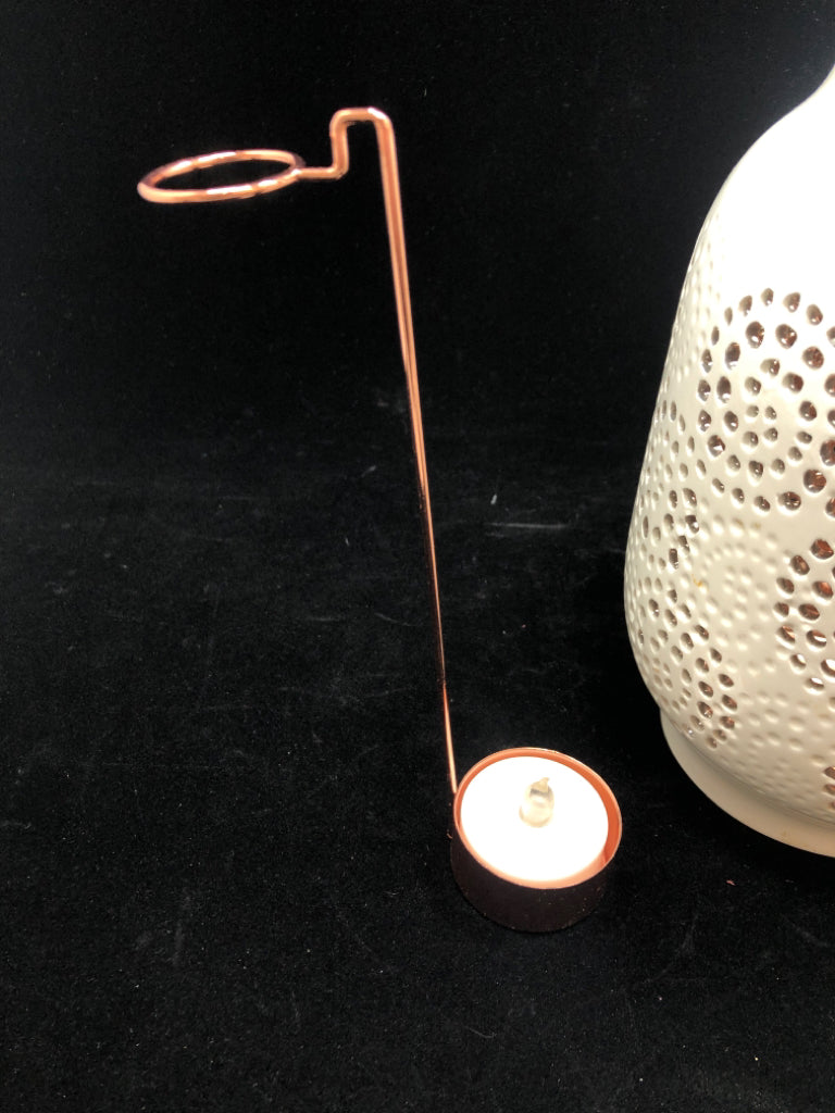 CERAMIC TEA LIGHT LANTERN W/CIRCULAR PATTERN.