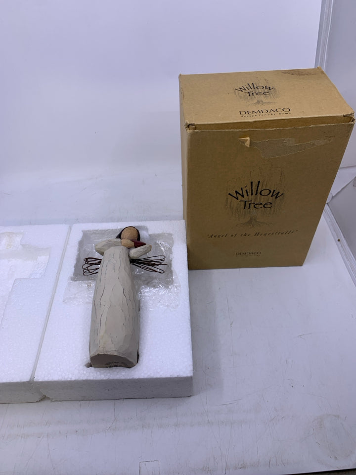 NIB ANGEL OF HEART DARK HAIR HOLDING HEART.