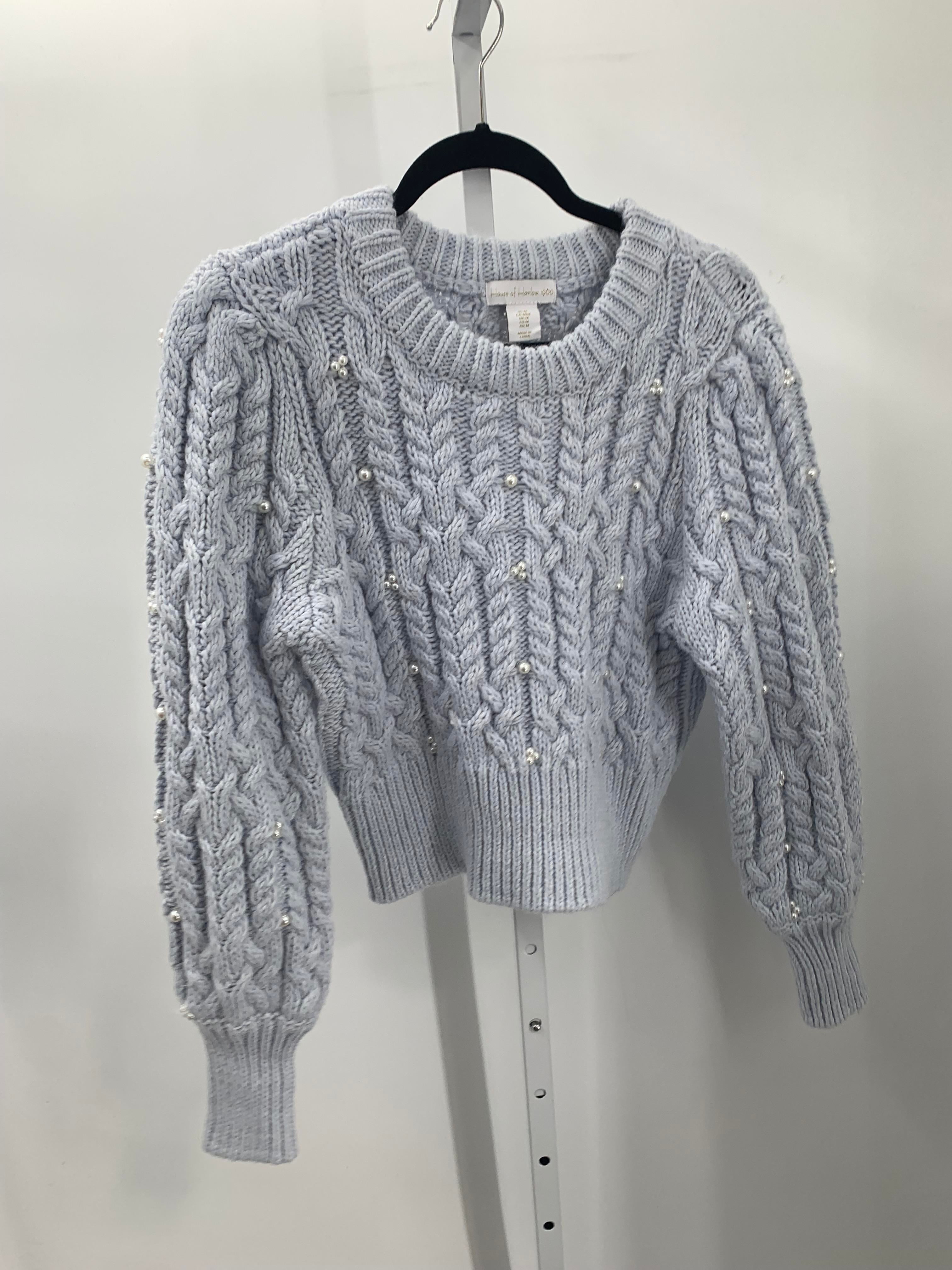 Size Medium Juniors Long Sleeve Sweater