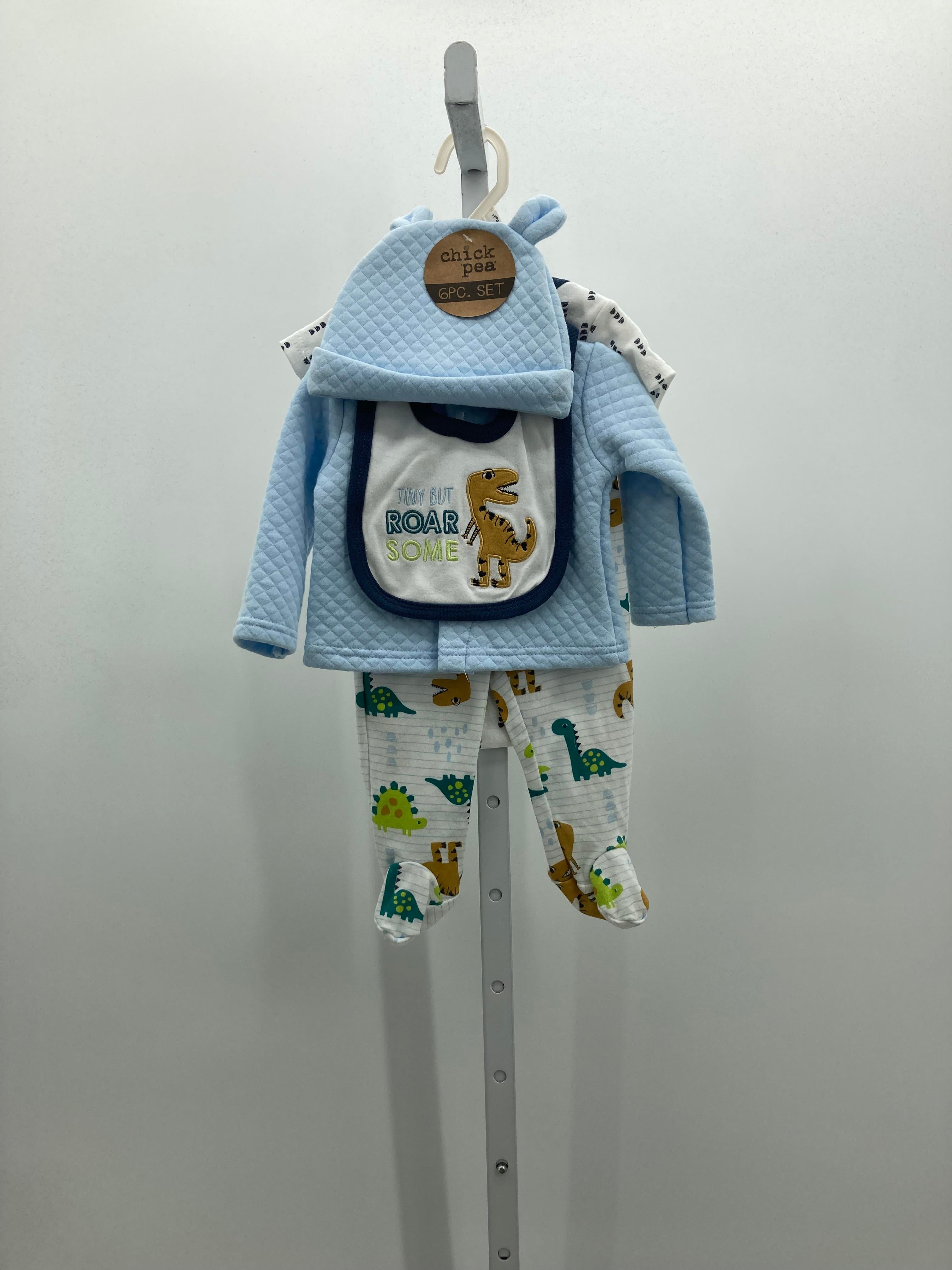NEW HAT SHIRT SWEATER PANTS BIB.