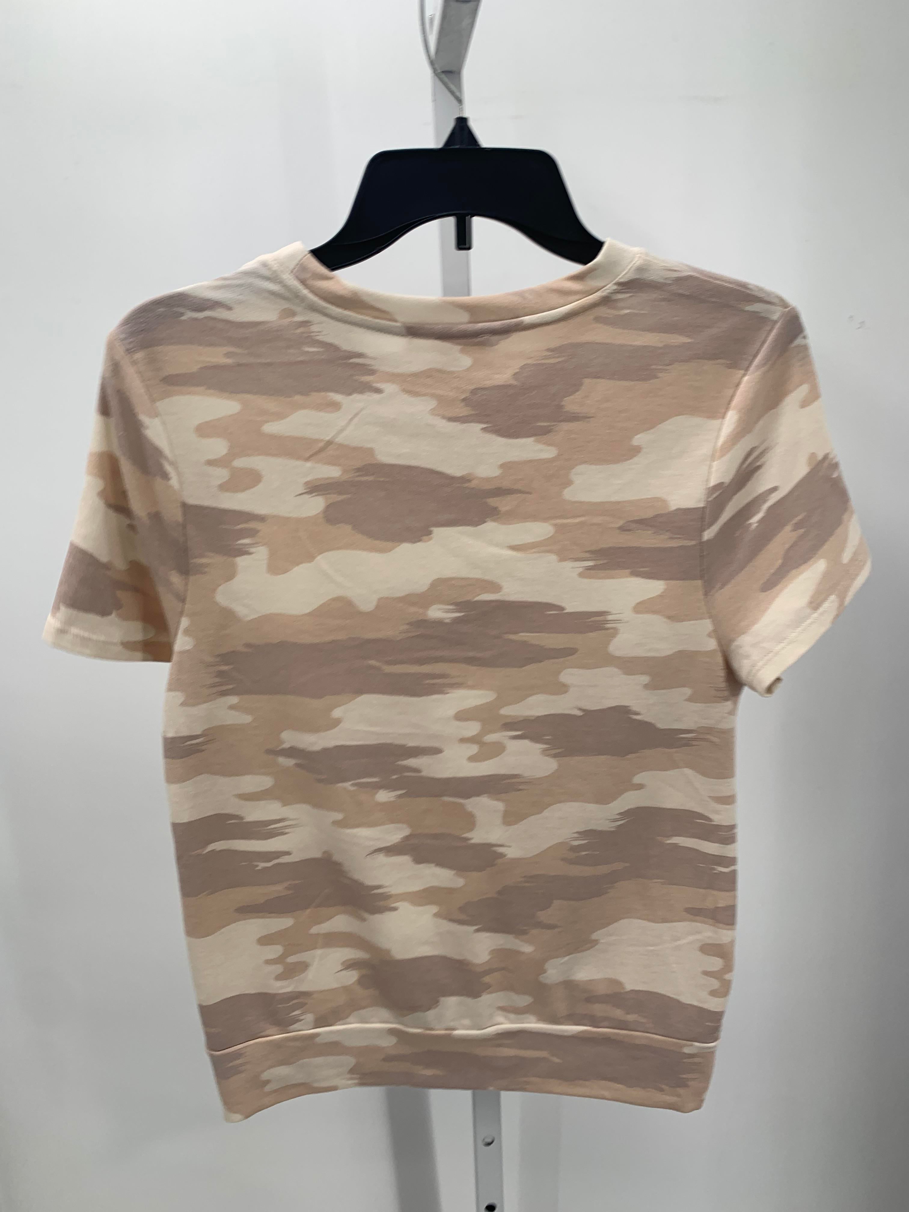 Size Small Misses Short Sleeve Shirt