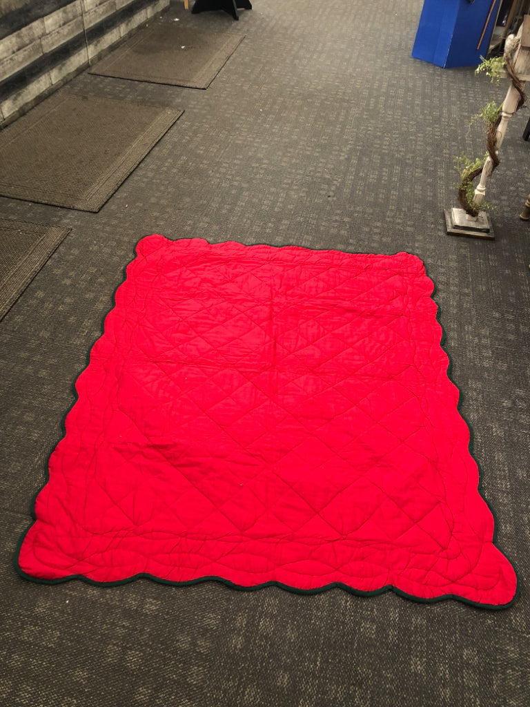 RED AND GREEN QUILTED TABLECLOTH.