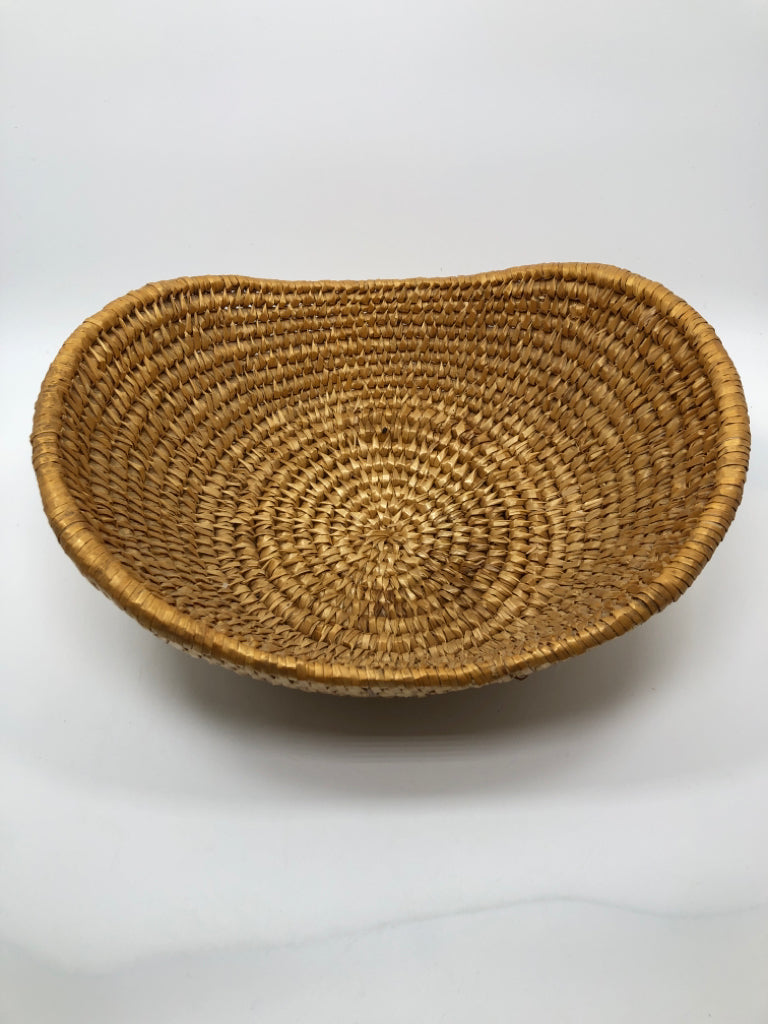 TIGHT WOVEN BASKET.