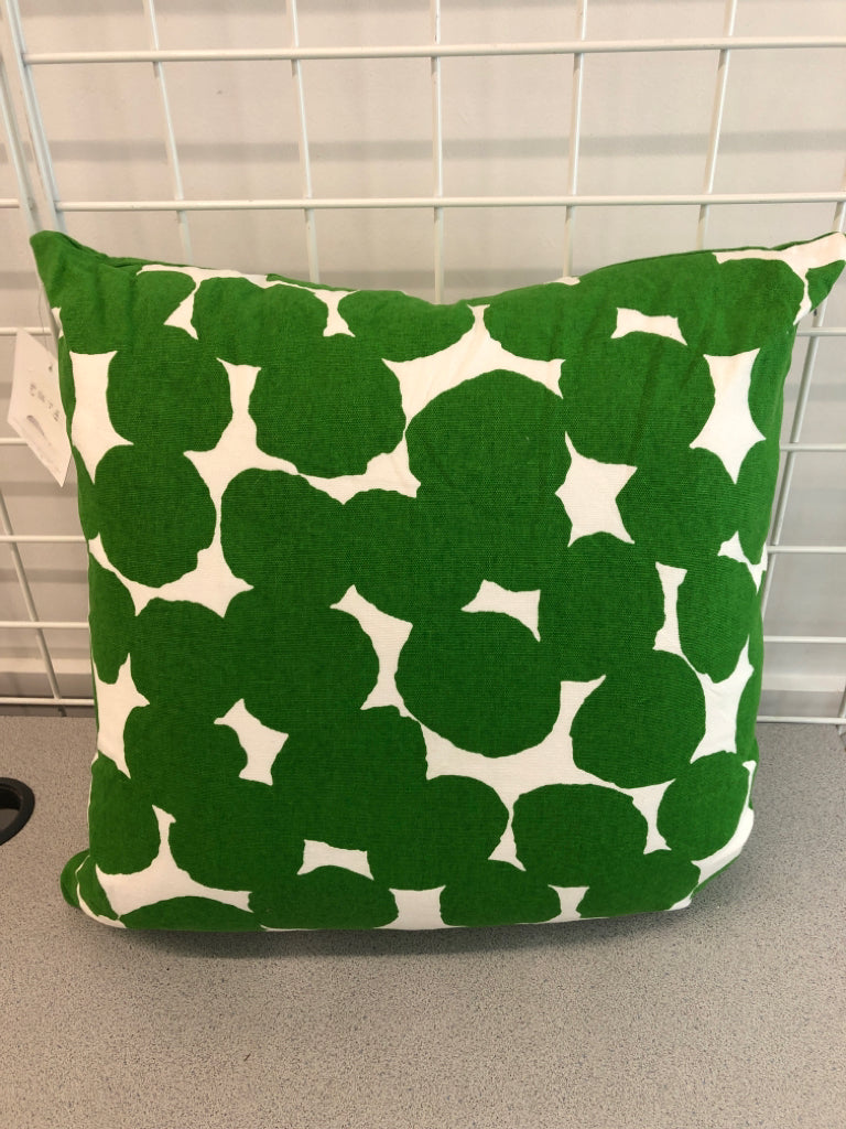 NWT KATE SPADE GREEN DOTTED PILLOW.