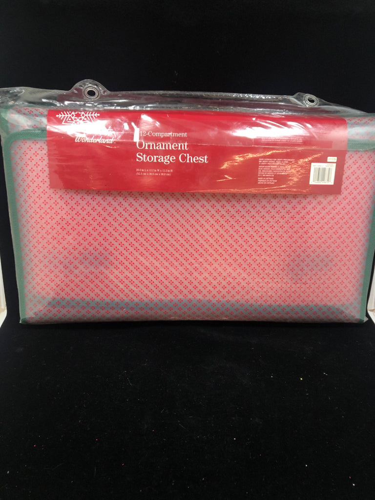 NIP ORNAMENT ORGANIZER.