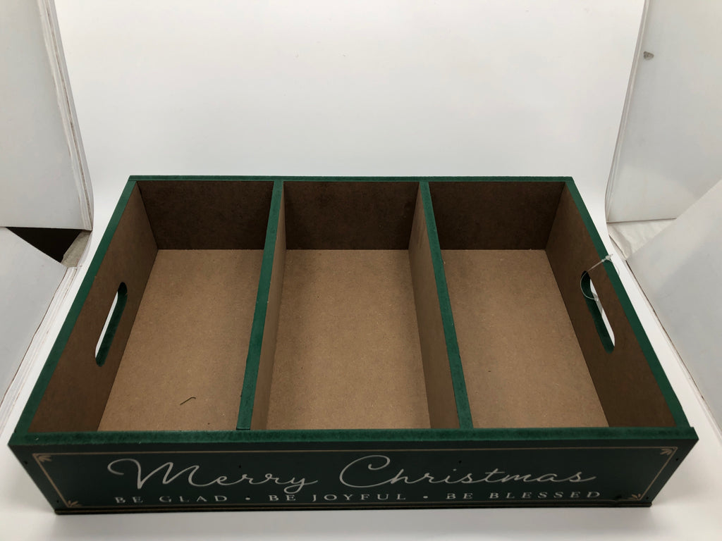 NWT DIVIDED CHRISTMAS TRAY.