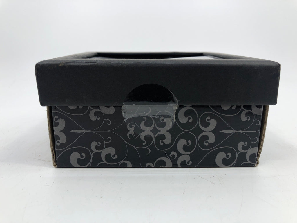 NIB CRYSTAL VOTIVE HOLDER