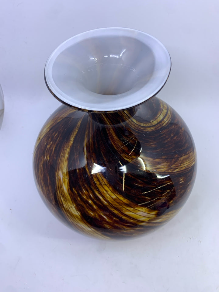 DARK BROWN SWIRL HEAVY GLASS VASE.