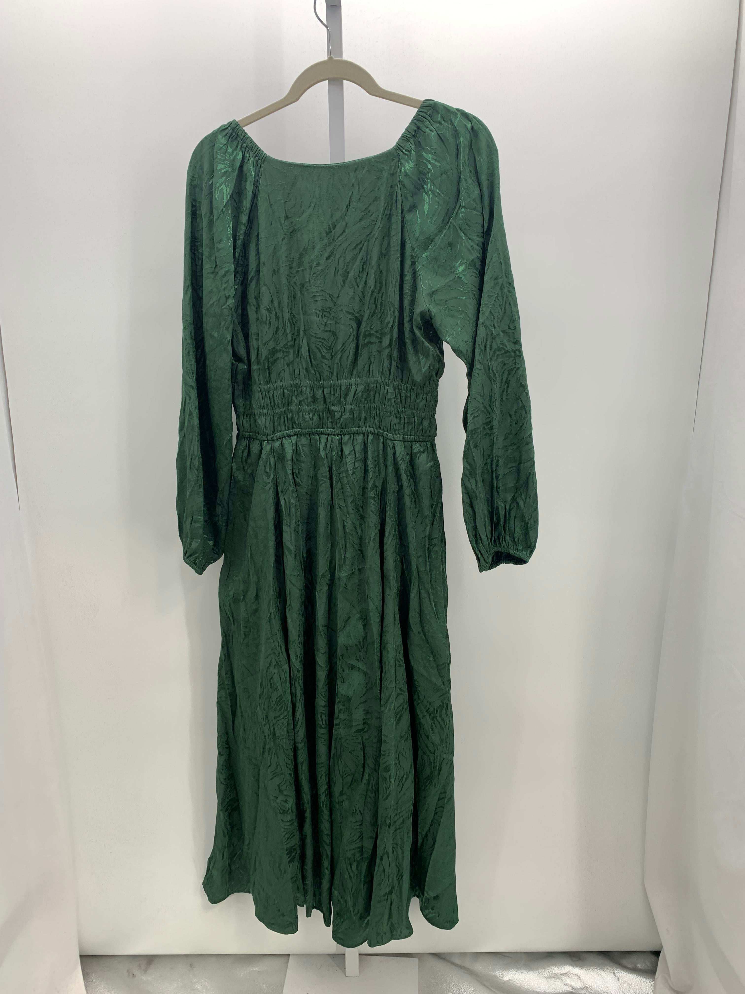 Taylor Size Medium Misses Long Sleeve Dress
