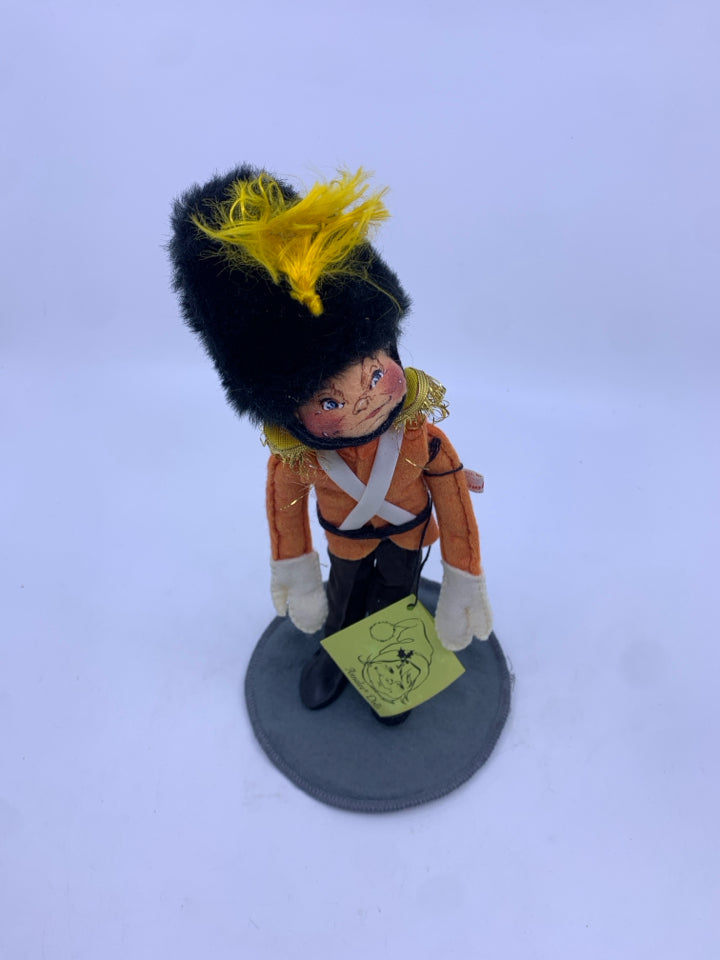 ROYAL SOLDIER ANNALEE DOLL.