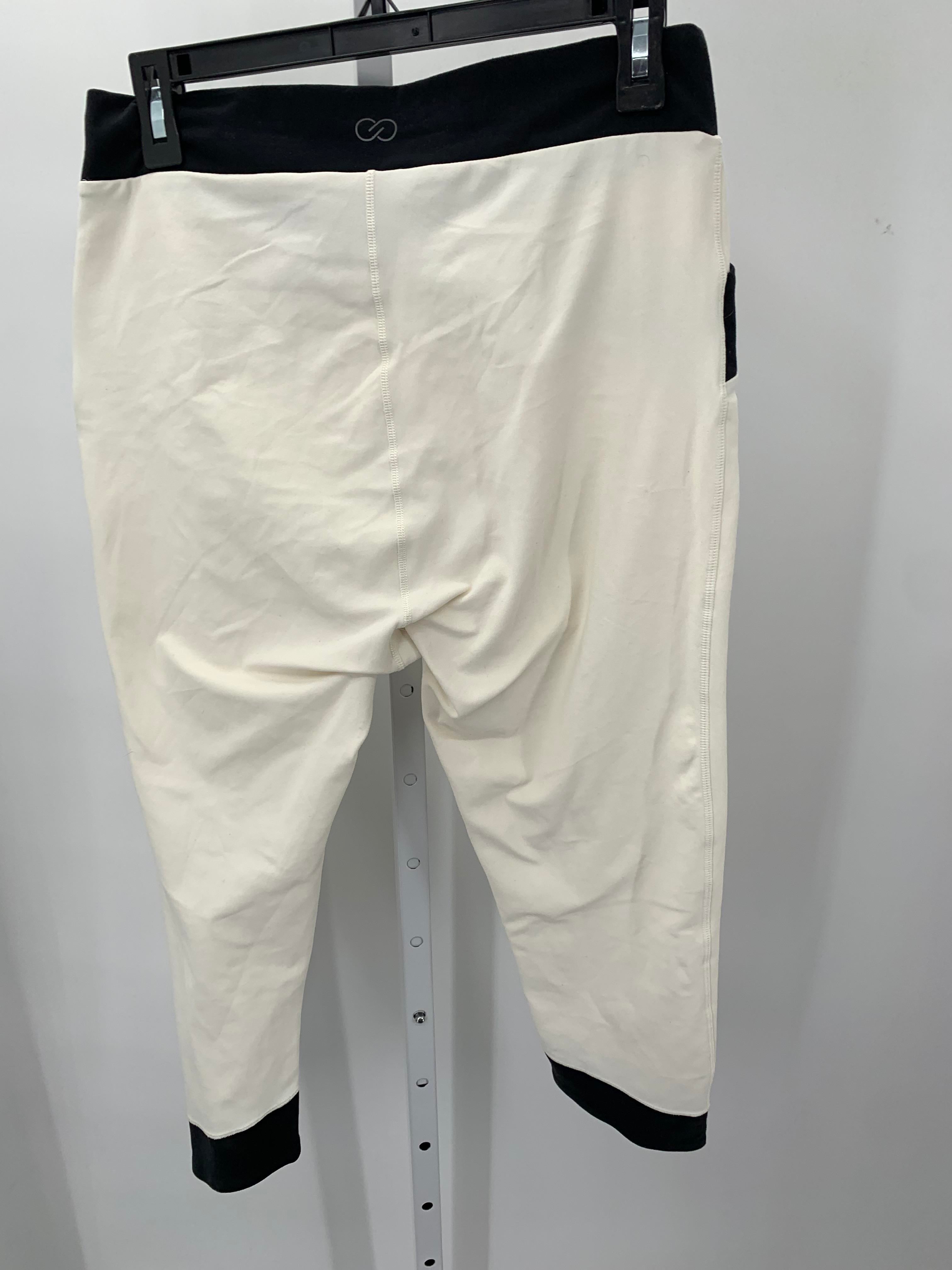 Calia Size Large Misses Capri Pants
