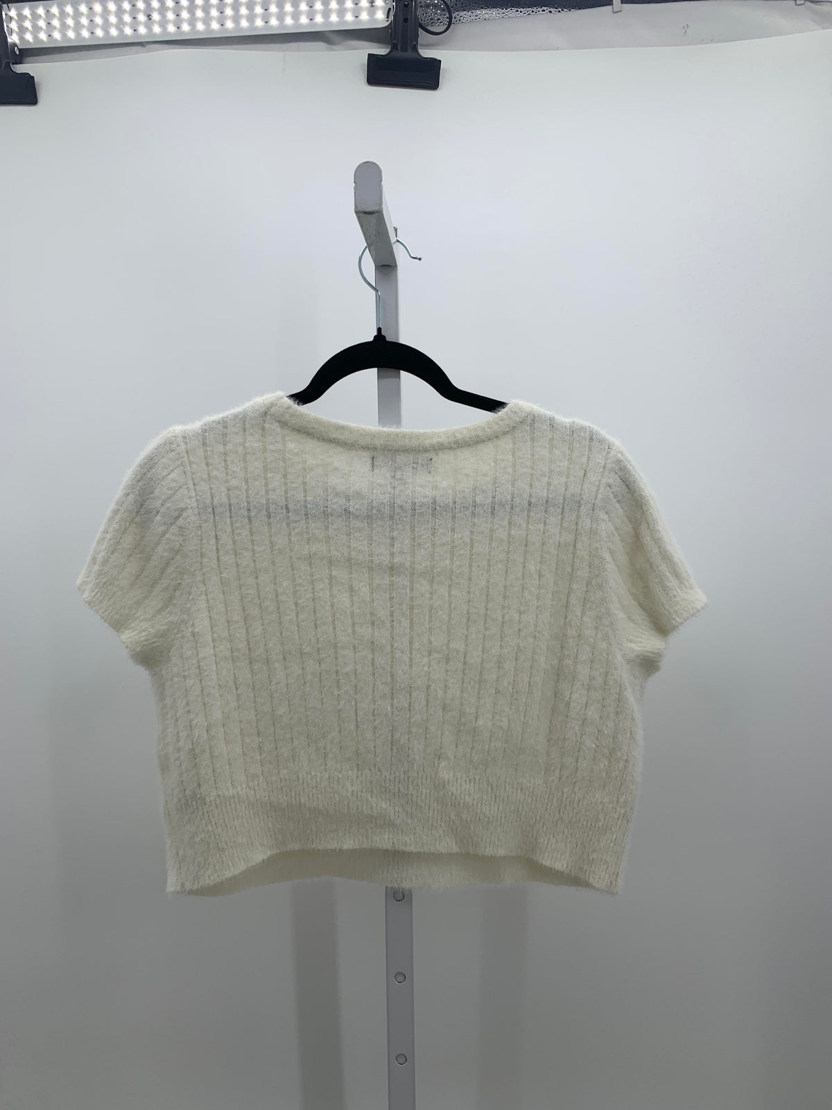 Kendall & Kylie Size Small Juniors Short Sleeve Sweater