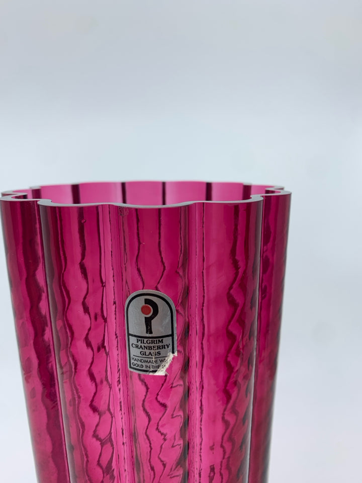 PILGRIM DEEP RIBBED CRANBERRY VASE.