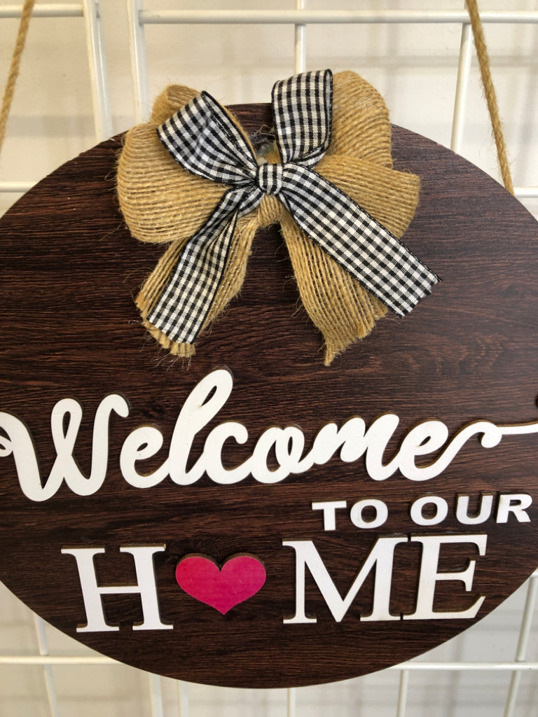 WOOD WELCOME TO OUR HOME W/INTERCHANGEABLE HOLIDAY VELCRO PIECES.