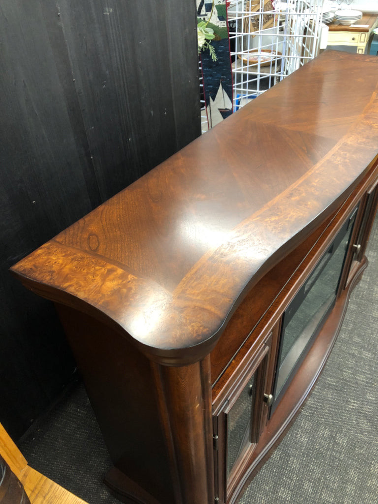 DK WOOD MEDIA CABINET W/FAUX ELECTRIC FIREPLACE.
