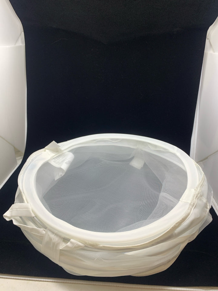 NIP WHITE POP UP MESH HAMPER.