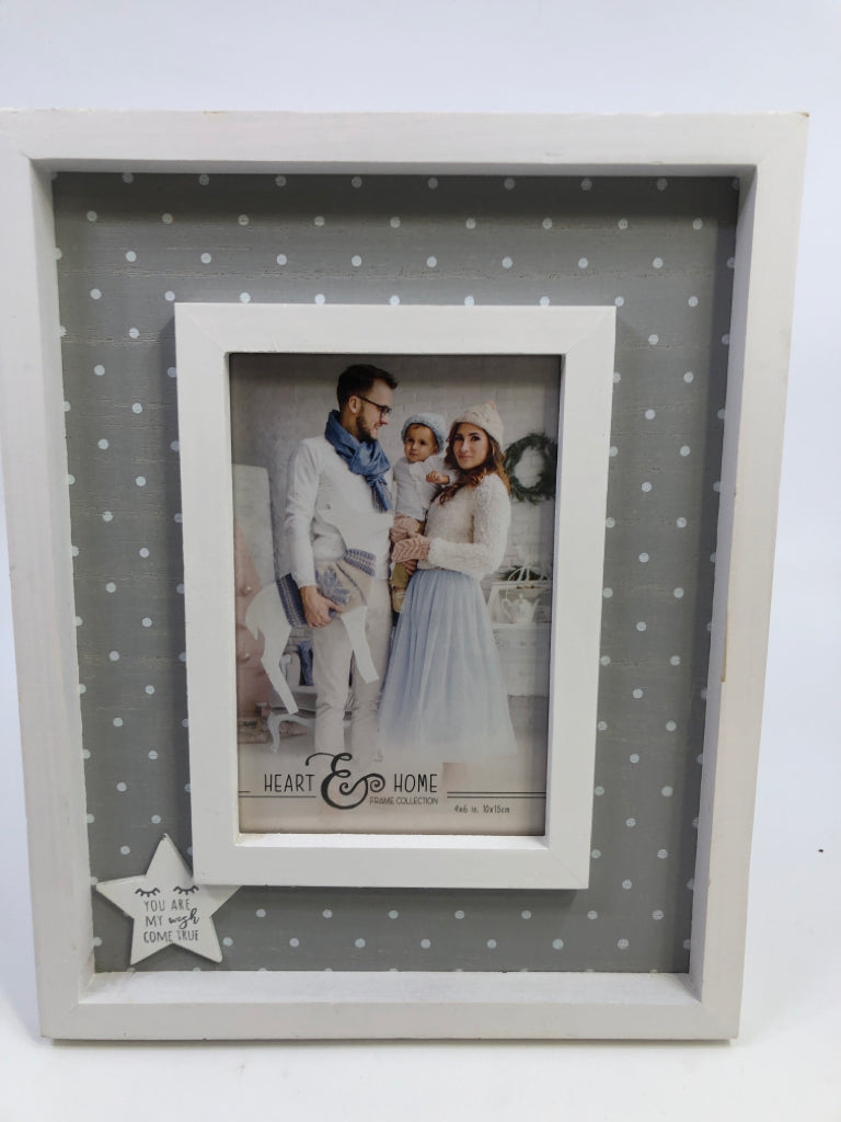 GRAY AND WHITE WOODEN PICTURE FRAME W/POLKA DOTS.