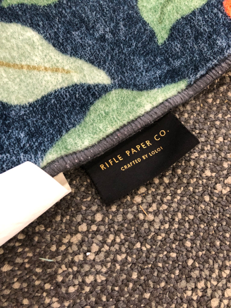 Rug