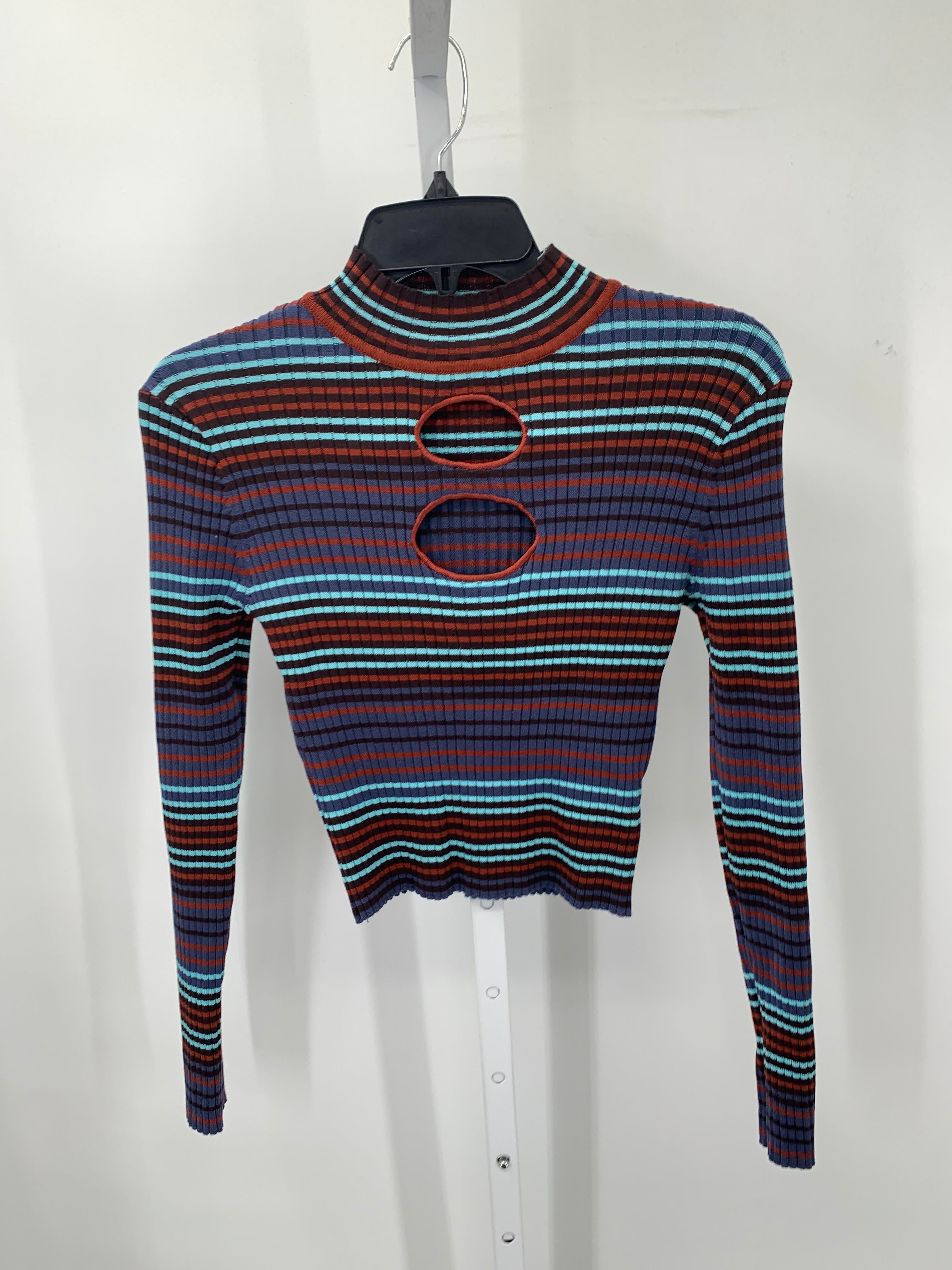 Size Medium Juniors Long Sleeve Sweater
