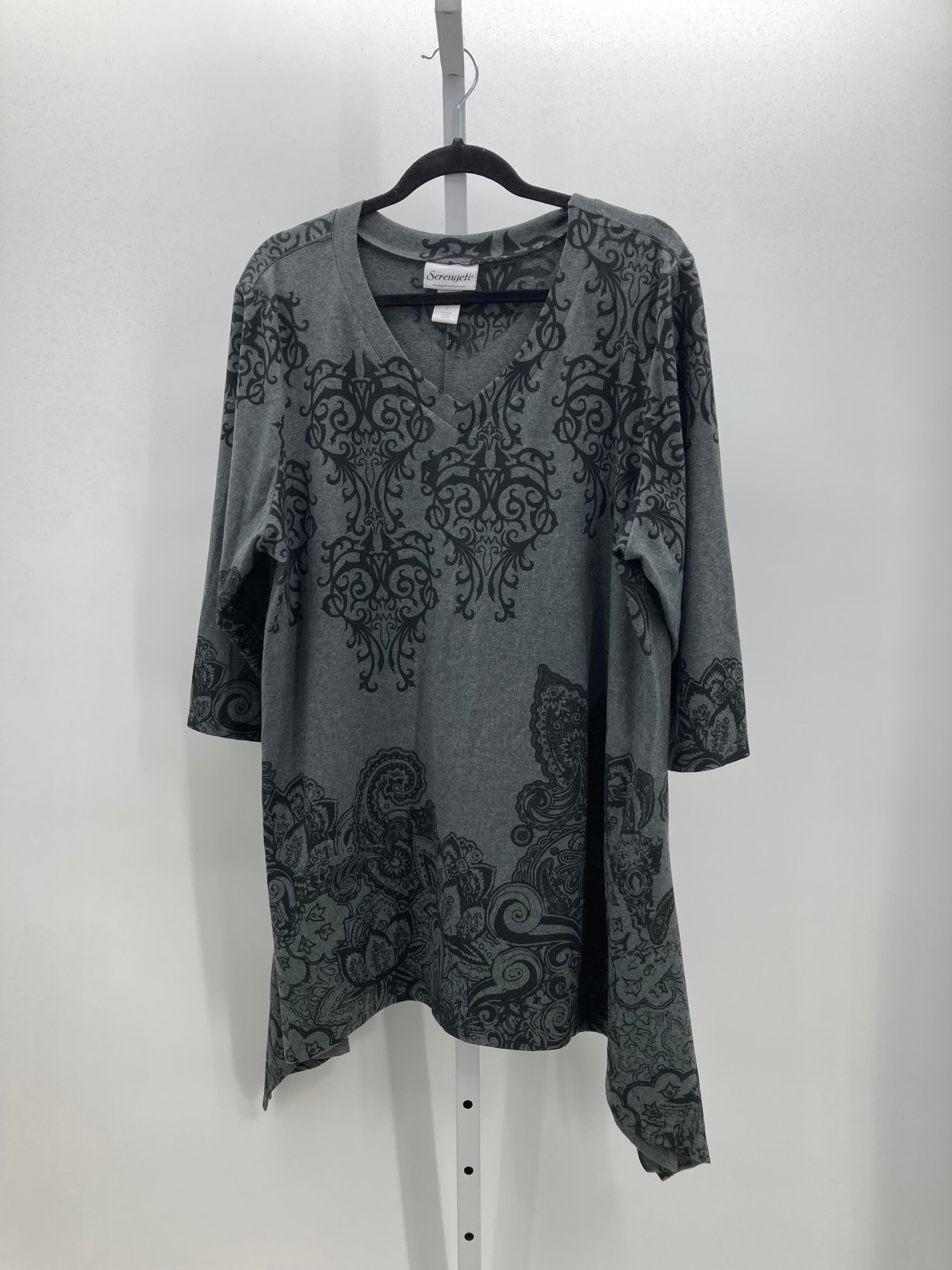 Size 1X Womens 3/4 Sleeve Shirt