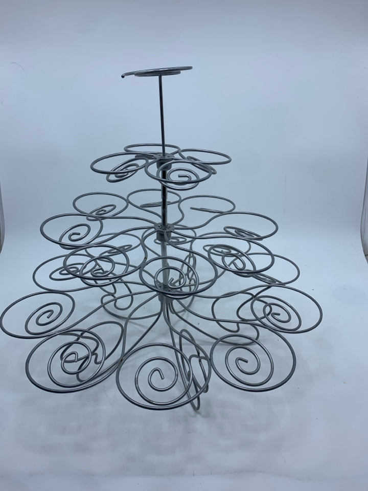 4-TIER SPIRAL CUPCAKE TOWER.
