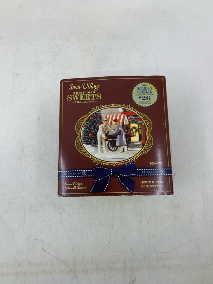 NIB SNOW VILLAGE SIDEWALK SWEETS STREET VENDOR DEP 56.