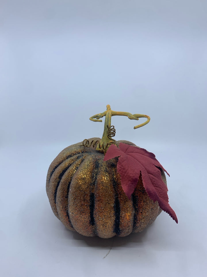 TEXTURED ORANGE PUMPKIN.