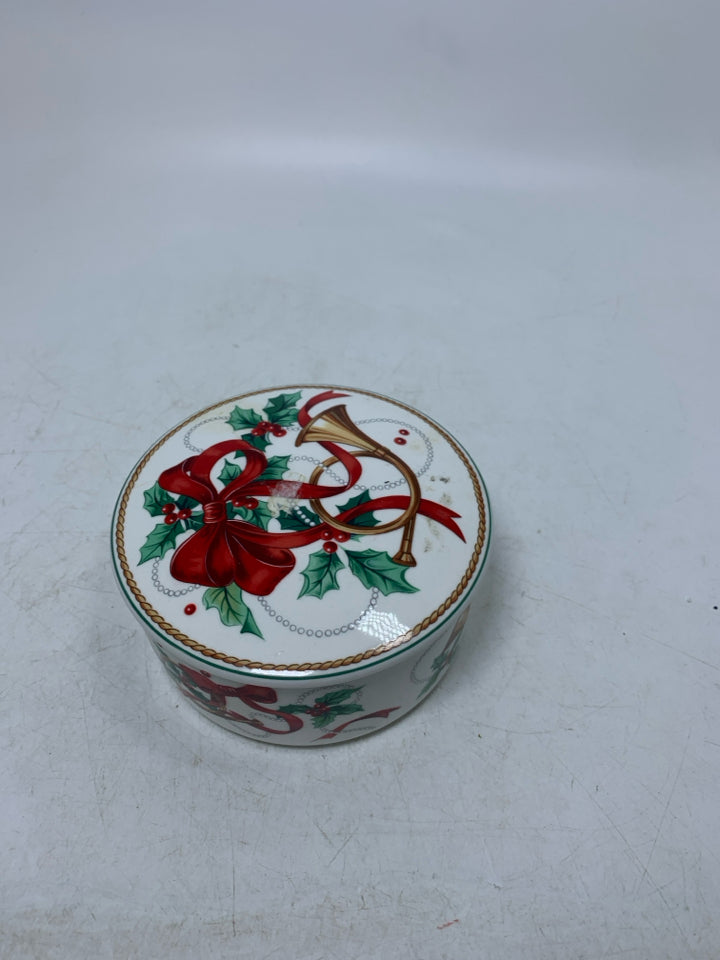 WHITE MIKASA TRINKET BOX W/ RED BOWS & TRUMPETS 2 "h X 4.
