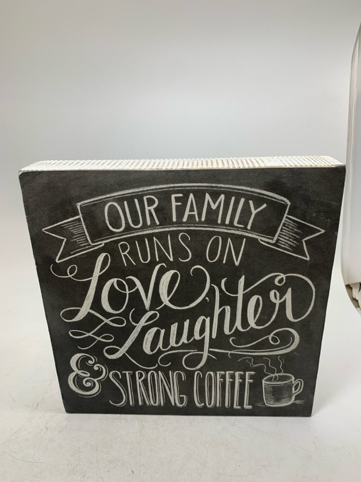 OUR FAMILY RUNS WALL HANGING 10" X 10"