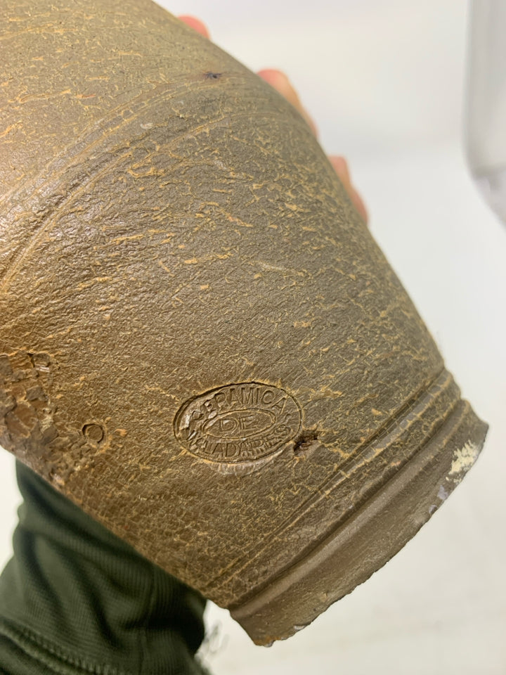 VTG EMPTY DARK BROWN POTTERY BOTTLE.