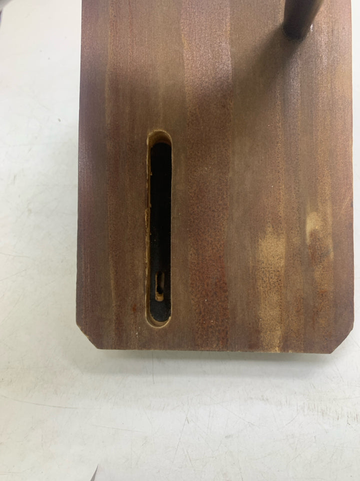 OLD FASHION SPEAKER W/ WOOD BASE PHONE INSERT.
