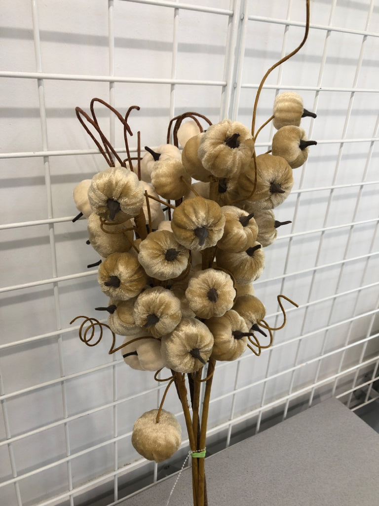 TAN VELOUR PUMPKIN BUNDLE.