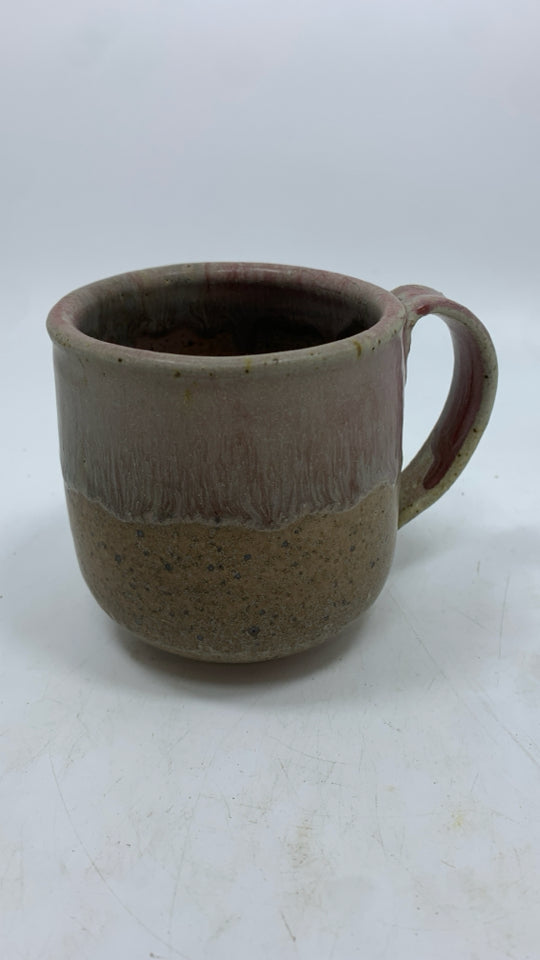 BROWN/PINK DRIP GLAZE MUG.