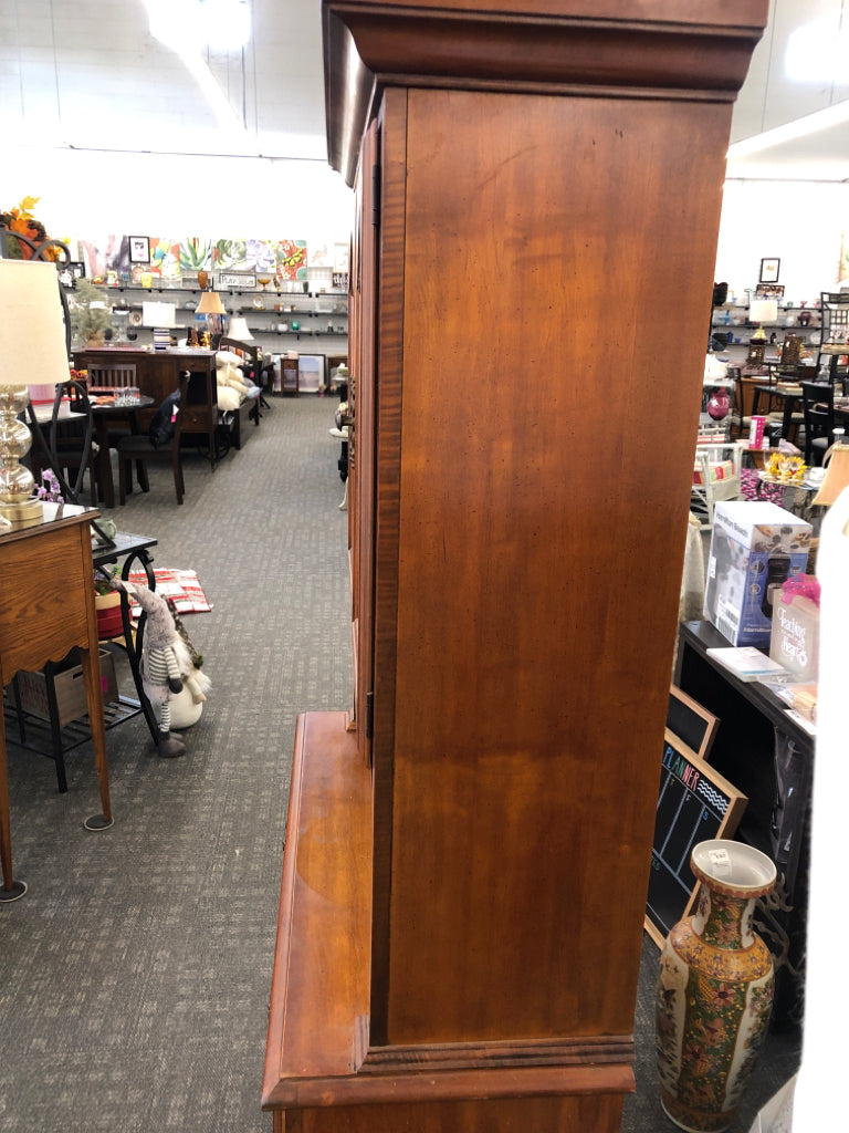 VTG LARGE WOOD HUTCH W GLASS DOORS, CABINET AND DRAWER.